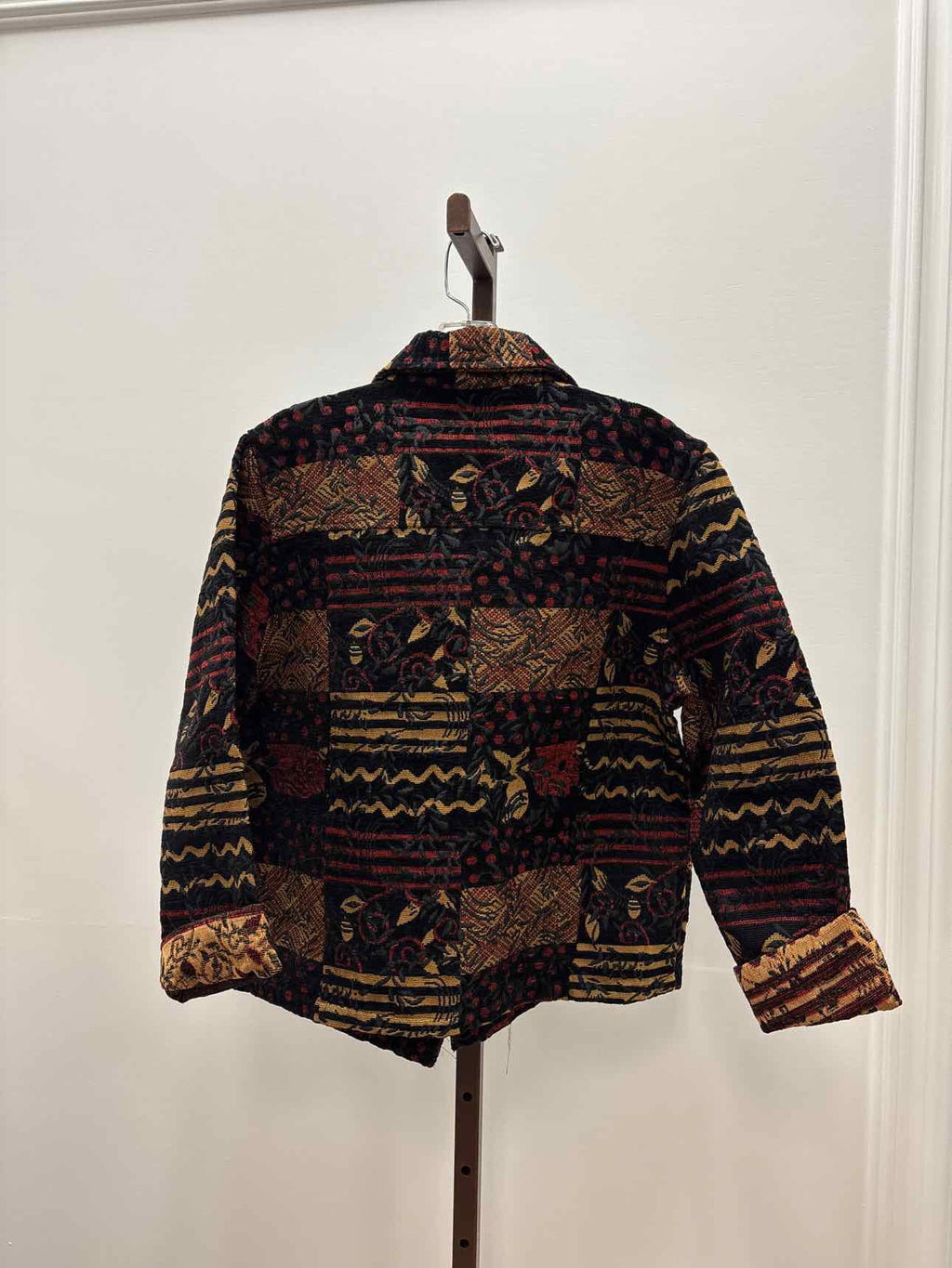 Life Style Size L Black Burgandy Preloved Jacket