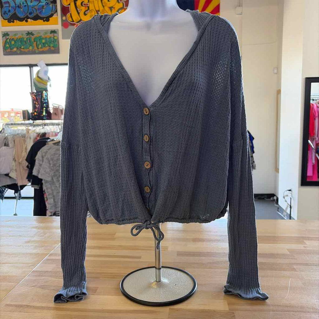 Mia & Tess Size L Blue Preloved Cardigan
