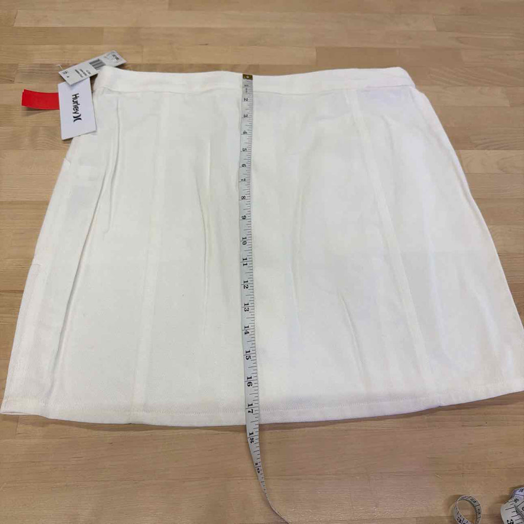 Hurley Juniors' Tracy Button-Front Mini Skirt - White