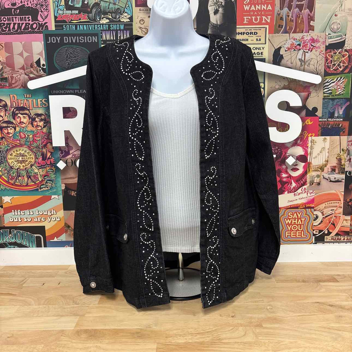 Blair Size L Black Preloved Jean Jacket