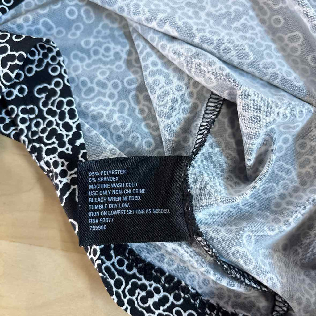 East 5th Size M Black White Blouse LS