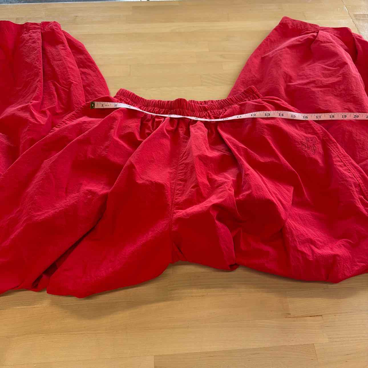 Sparrow spot  Size L Red Preloved Pants