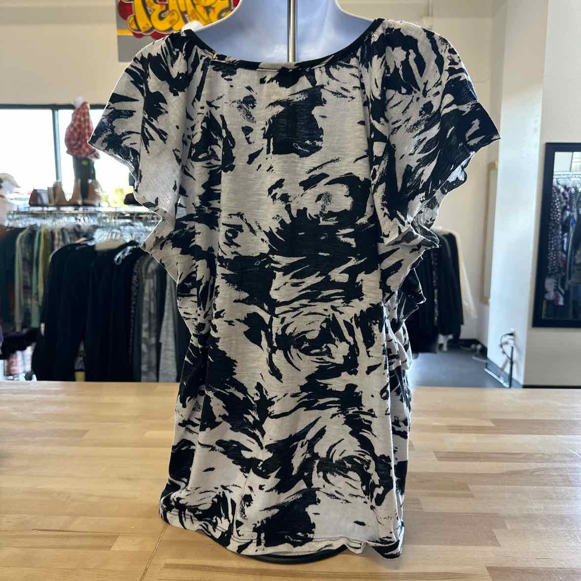 AB Studio Size PL BLACK & WHITE Blouse