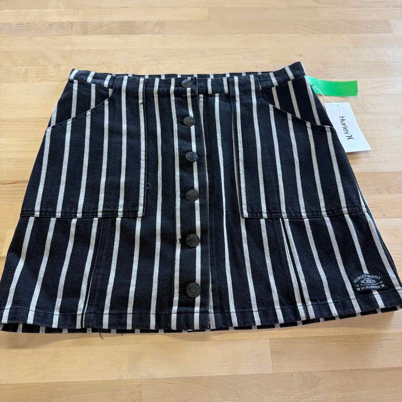 Hurley Juniors' Sloan Button-Front Mini Skirt - Black