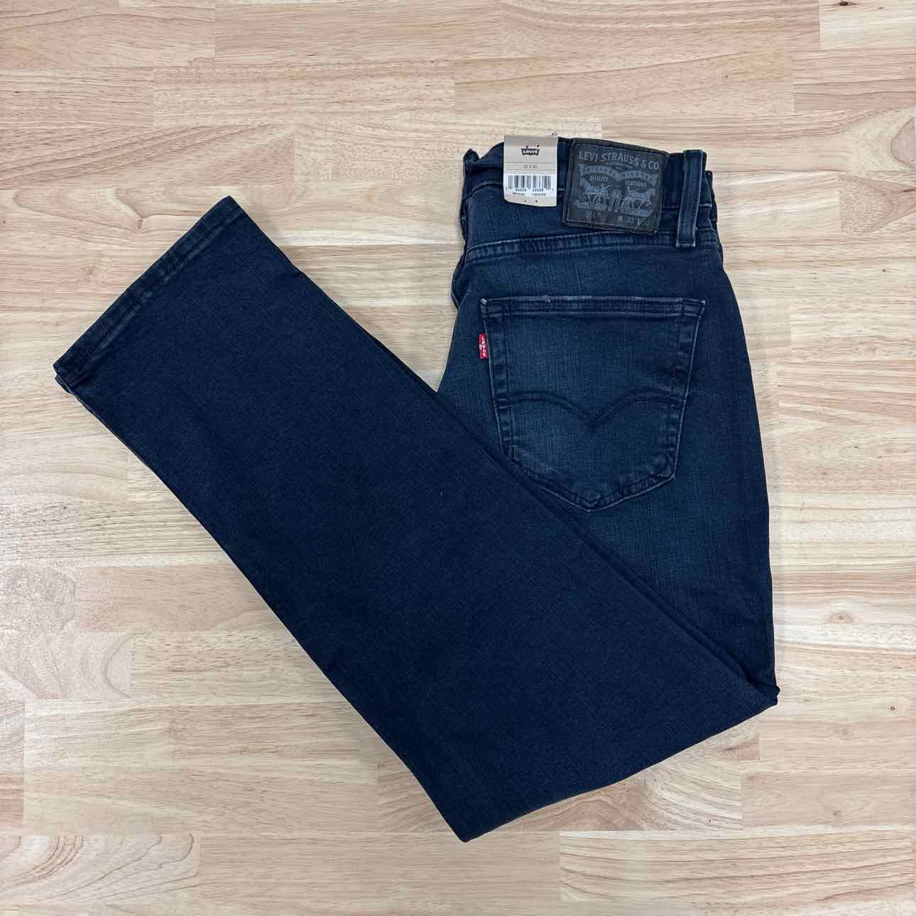 Levi's Size 32x30 Men's Levi'sÂ® 514â„¢ Straight Fit Flex Jeans