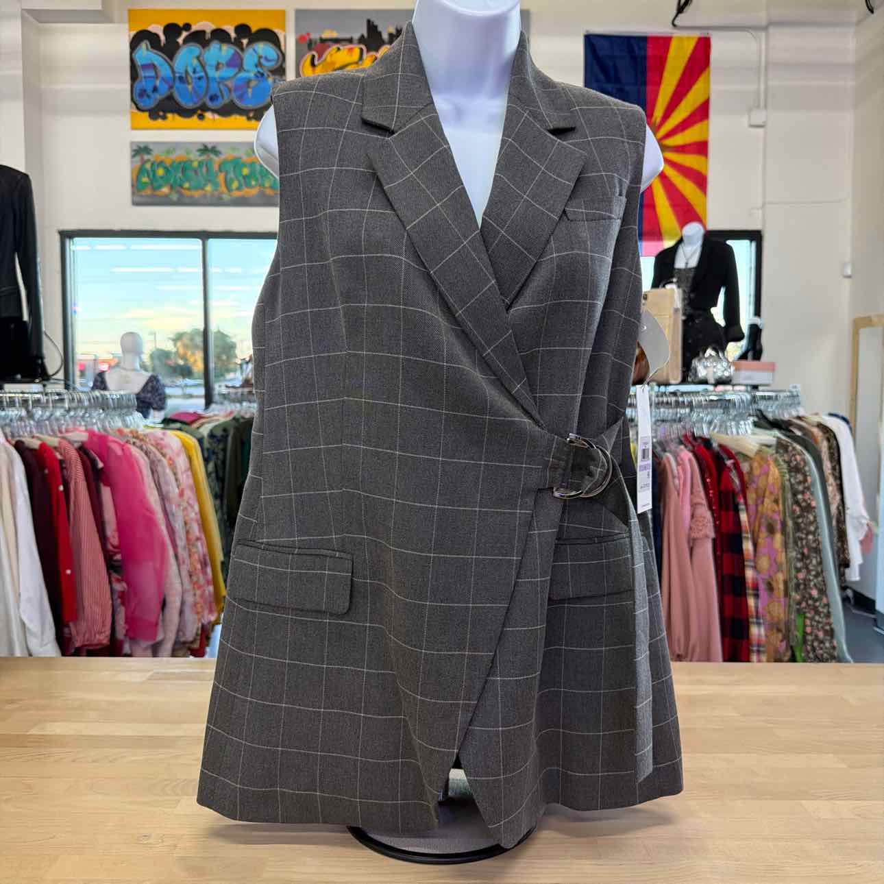 Calvin Klein Womens Sleeveless Blazer Short Gray