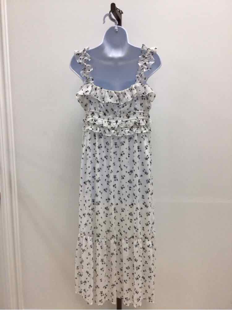 kingston grey Size L White New Dress