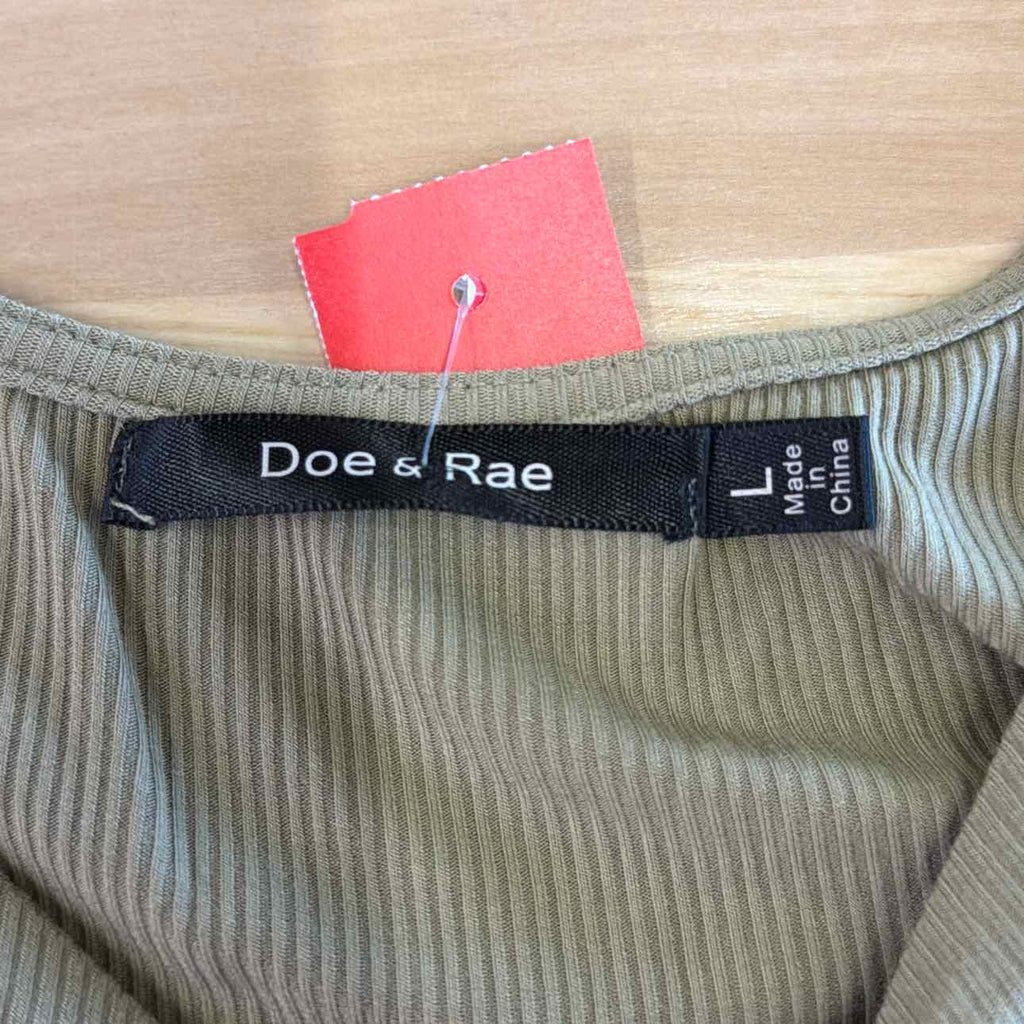 Doe & Rae Size L Green Preloved Tank