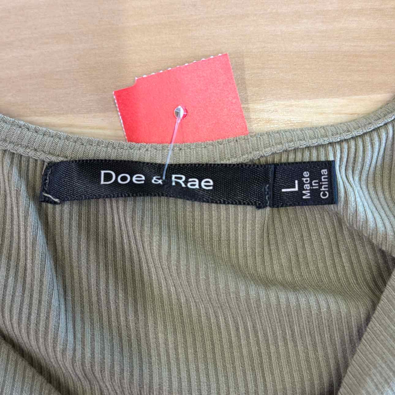 Doe & Rae Size L Green Preloved Tank