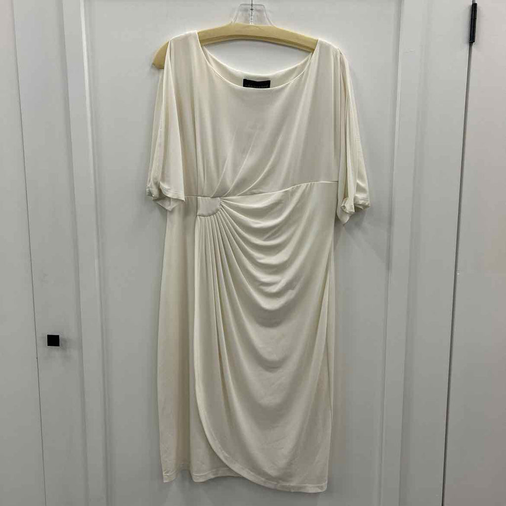 Connected Size 14 White Preloved Dress