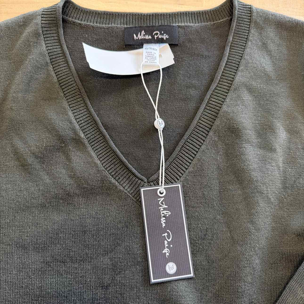 Melissa Paige Size XS Green New Sweater