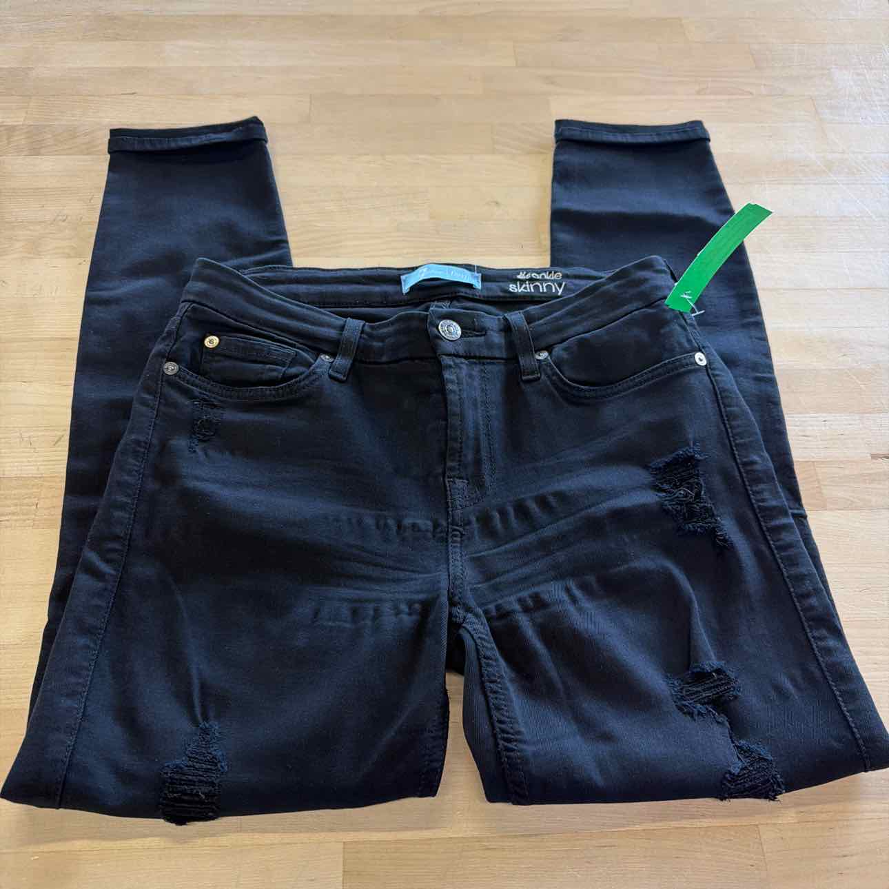 7 for all mankind Size 26 Black Denim Preloved Jeans