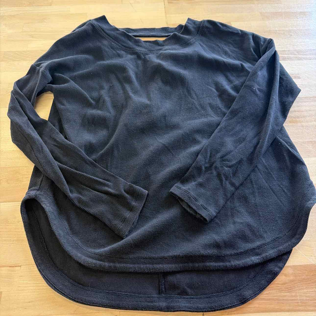 Athleta Size M Black Preloved Long Sleeve