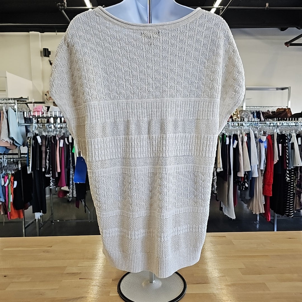 Style & Co. Size L Cream Shirt