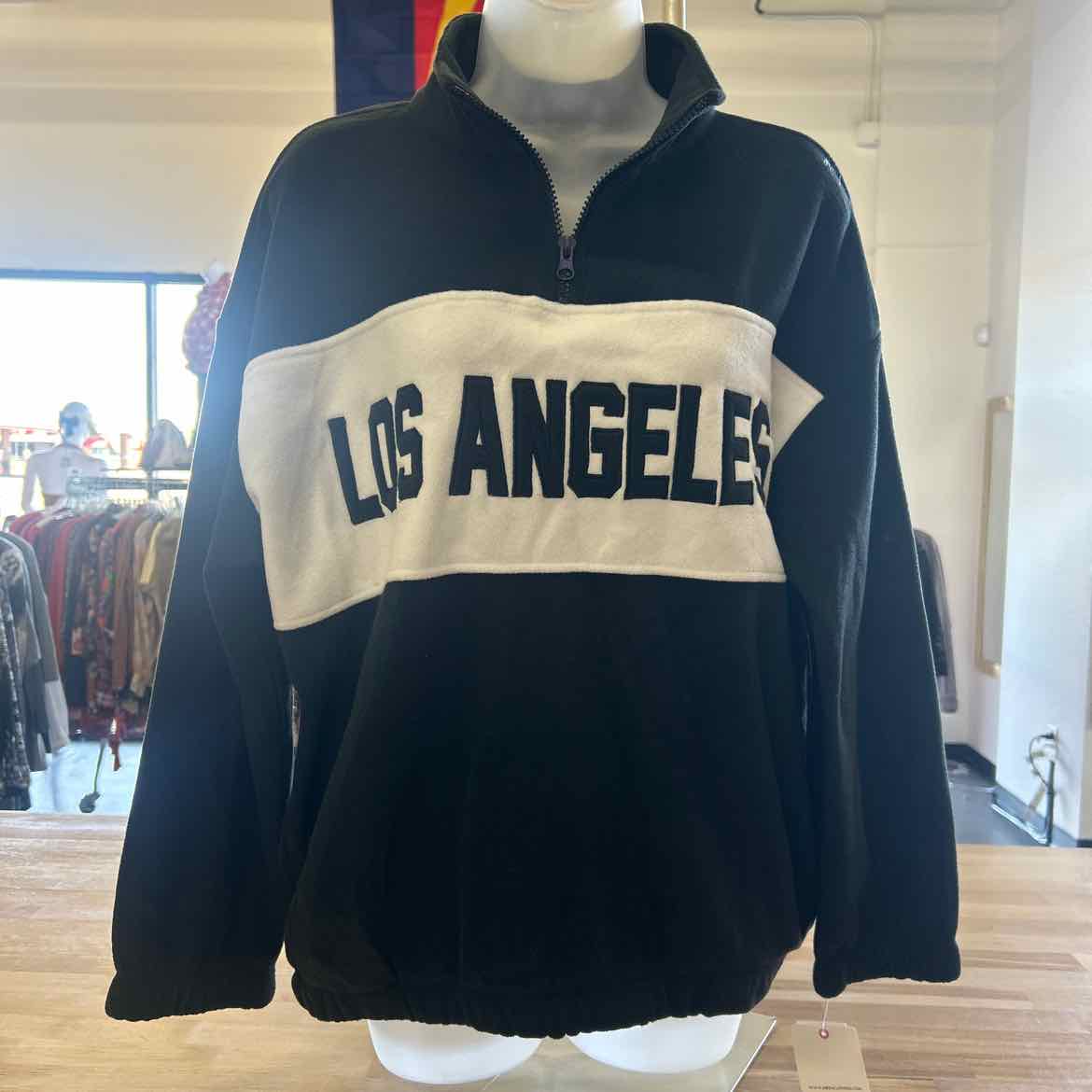 Rebellious One Size M Black Pullover