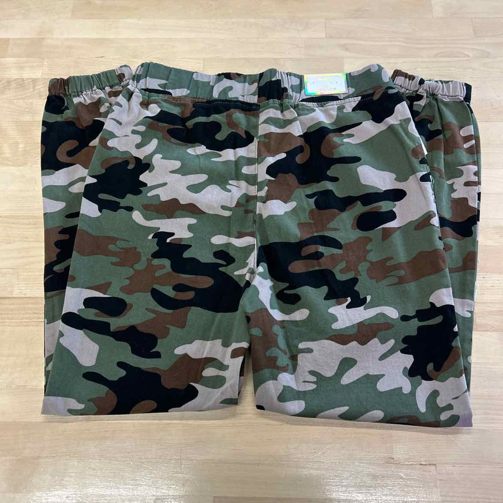 TINSELTOWN Size S Green Jogging Pants