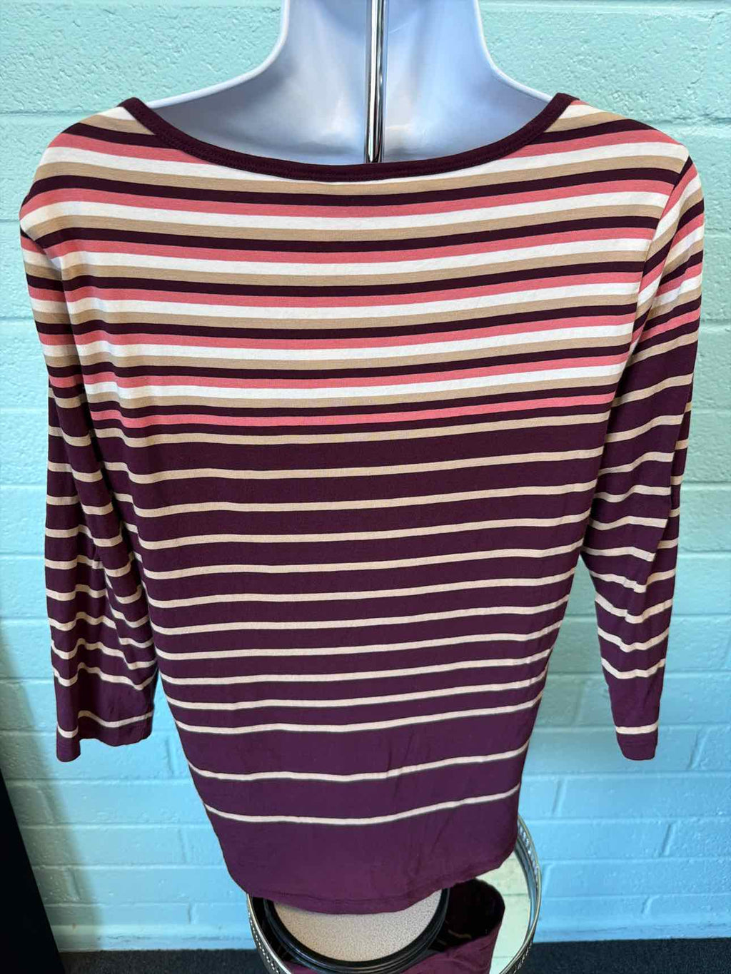 Christopher & Banks Size M Burgandy & Beige Shirt