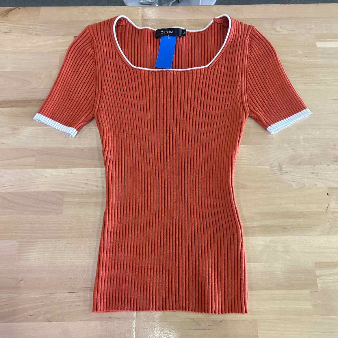Zesica Size M Orange Preloved Shirt
