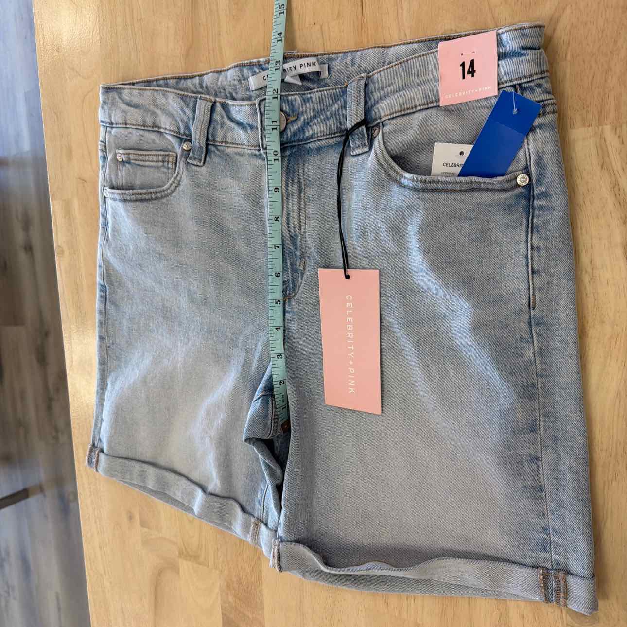Celebrity pink Women Size 14 Blue New Shorts