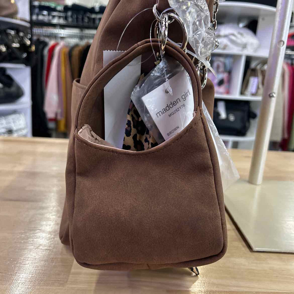 Madden Girl Madden Girl Medium Leather Hob Brown Nubuck Small