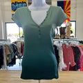 Guess Size XS Green Preloved T-Shirt SS