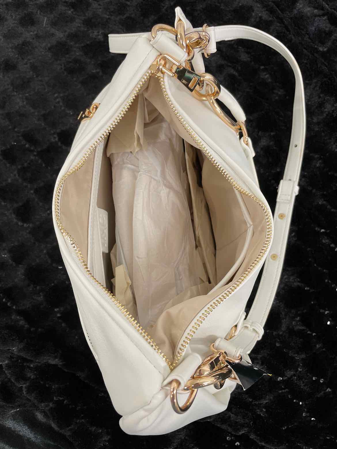 I.N.C. International Concepts Nattah Medium Chain Hobo Vanilla NO SIZE