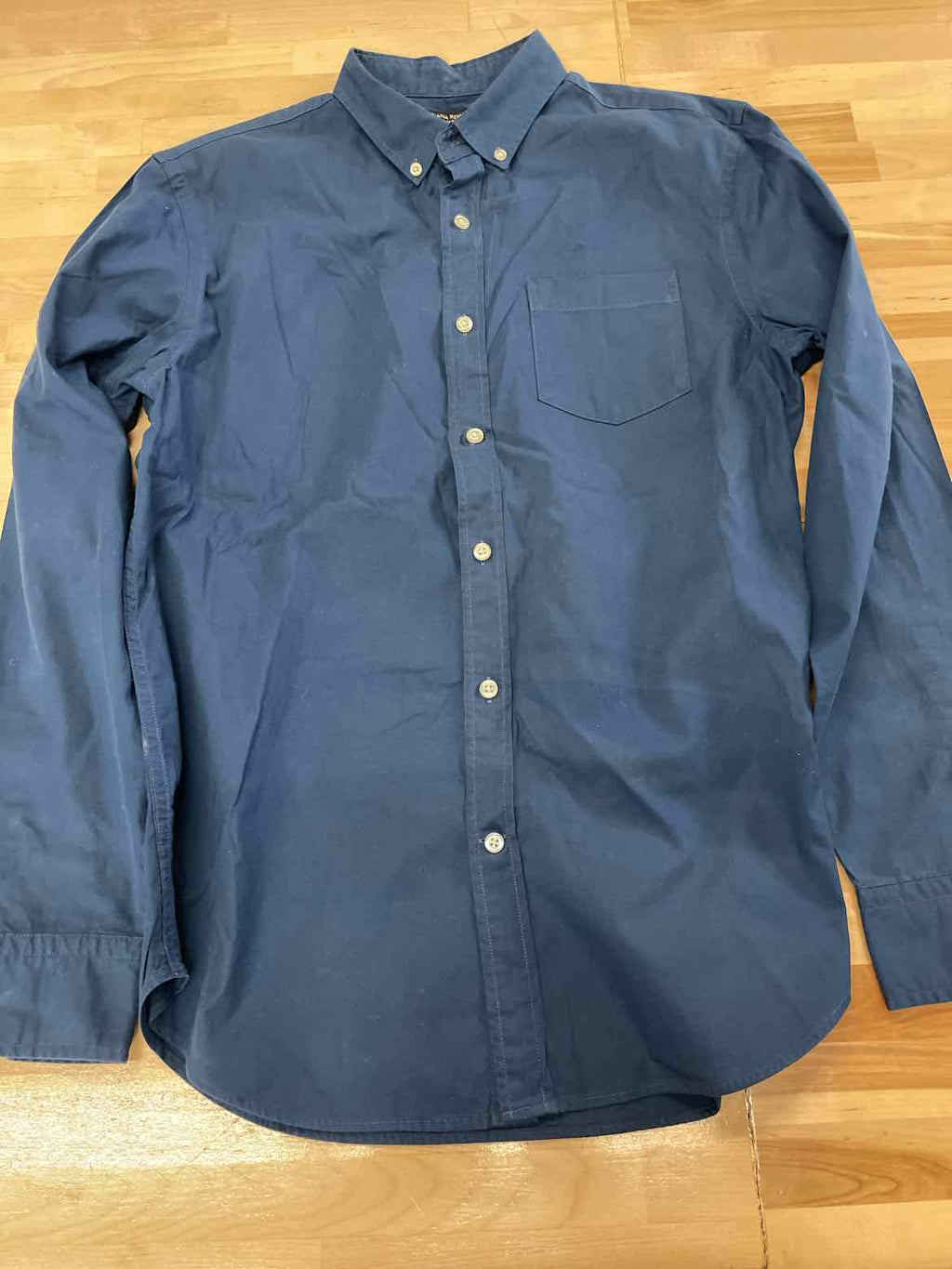 Banana Republic Size M Blue Button Down Shirt