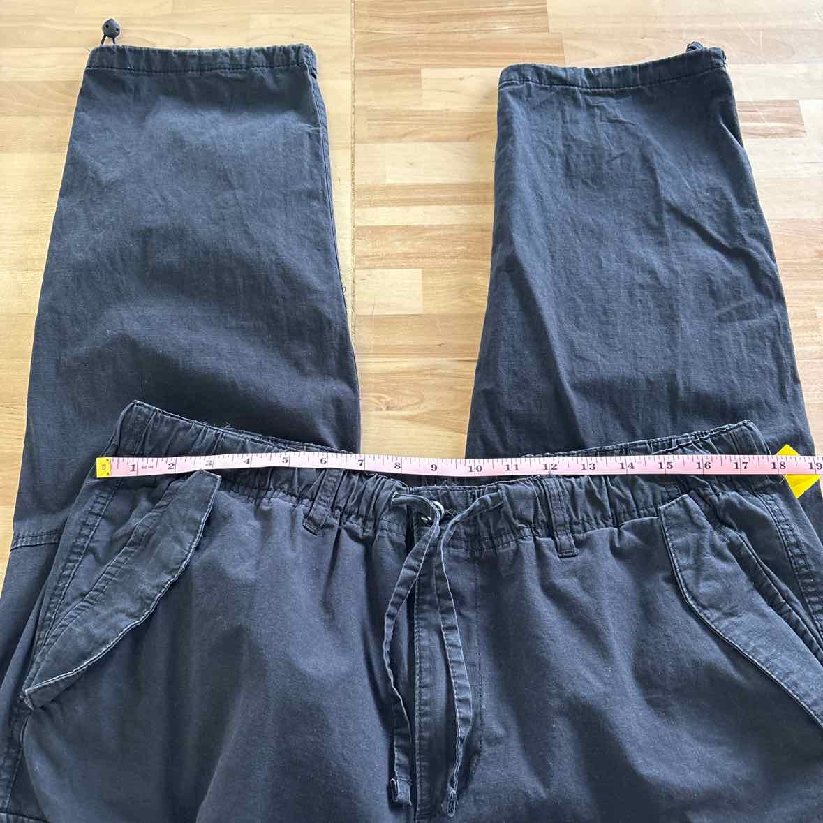 H&M Size L Black MENS Pants