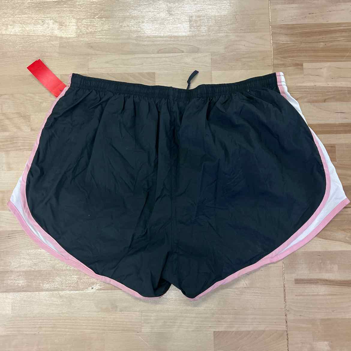 Nike Size XL Black Preloved Shorts