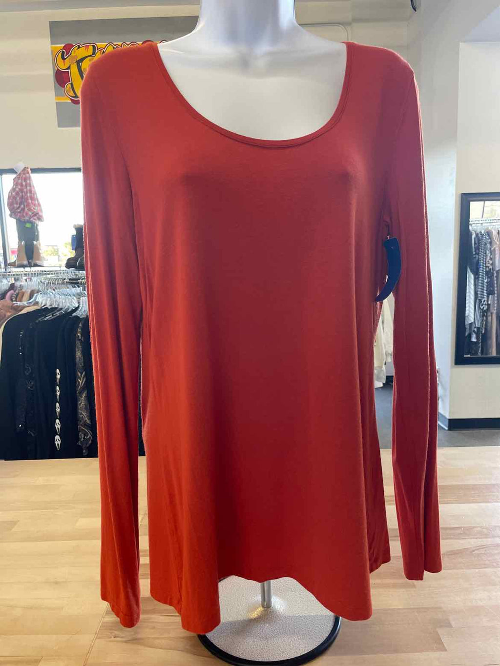 Anne Klein Size M Orange Long Sleeve