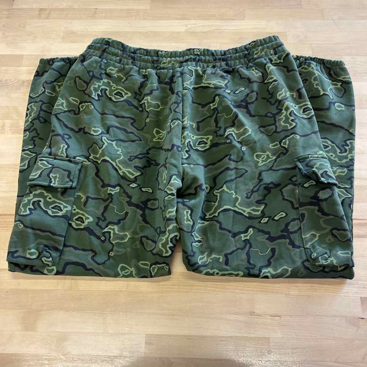 Mode of One Men's Regular-Fit Camo Cargo Jogger Pants - Bleeker Camo - XXL