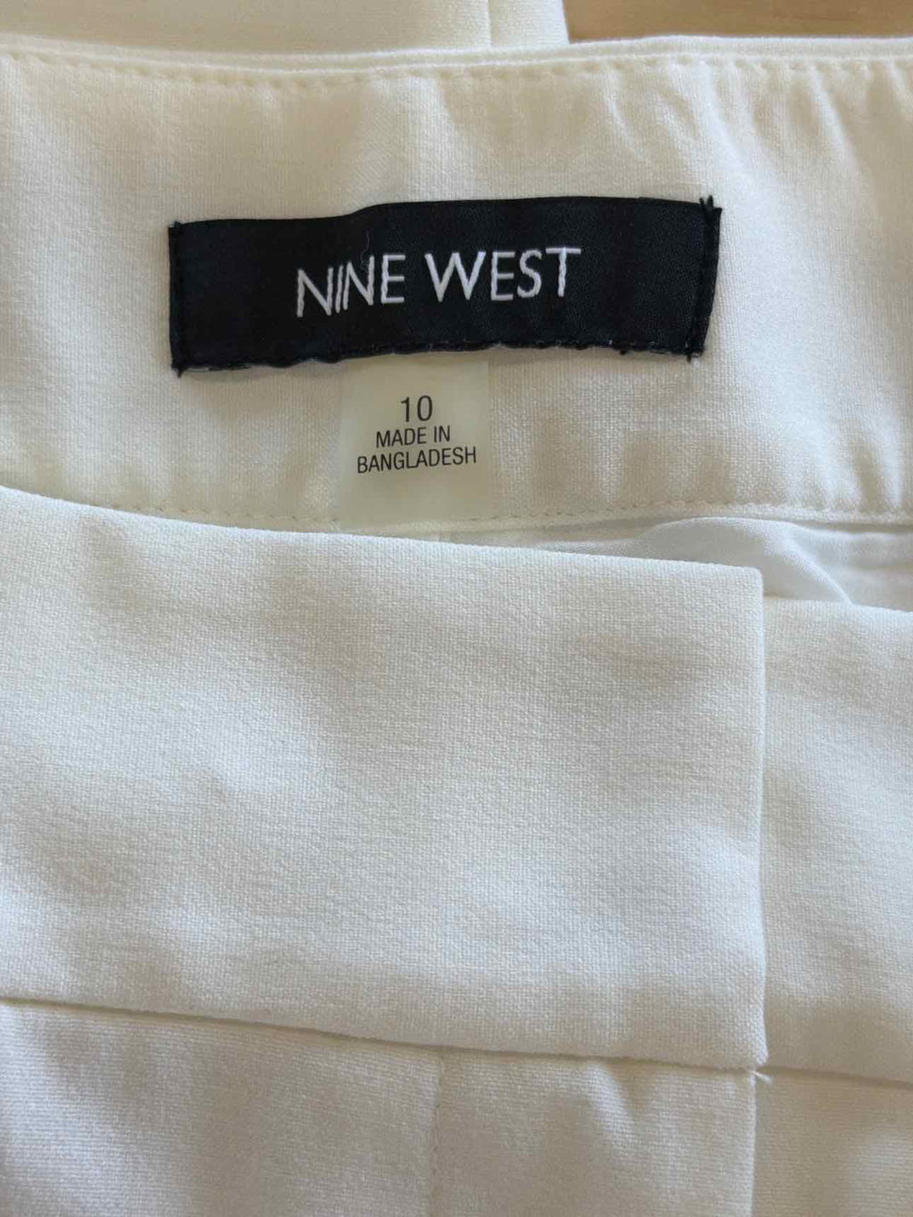 Nine West Size 10 White Pants
