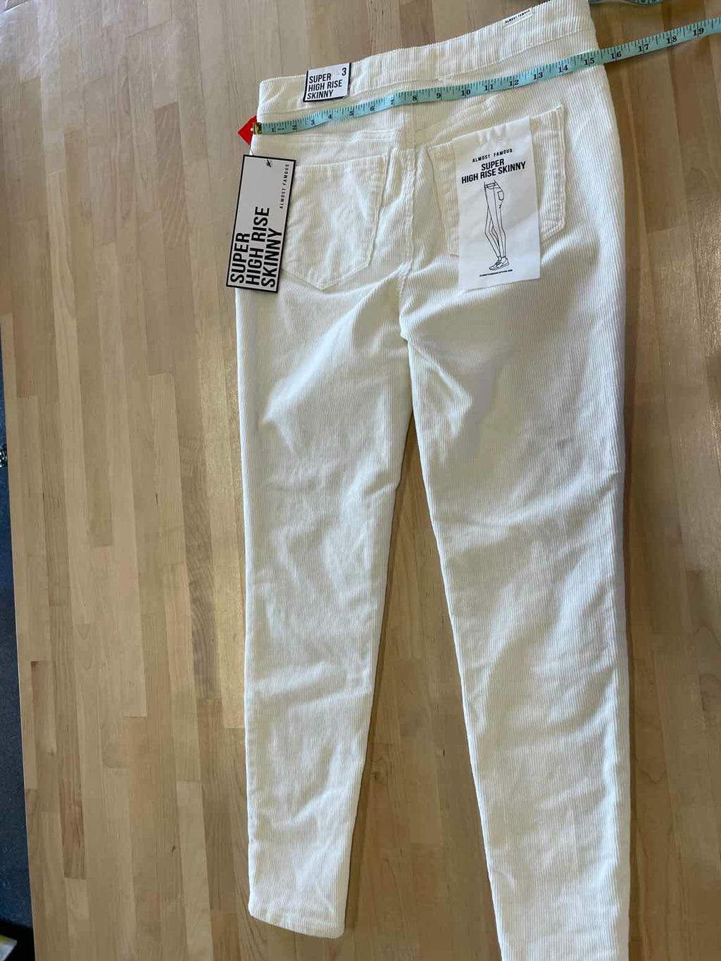 Almost Famous Size 3 White New Pants
