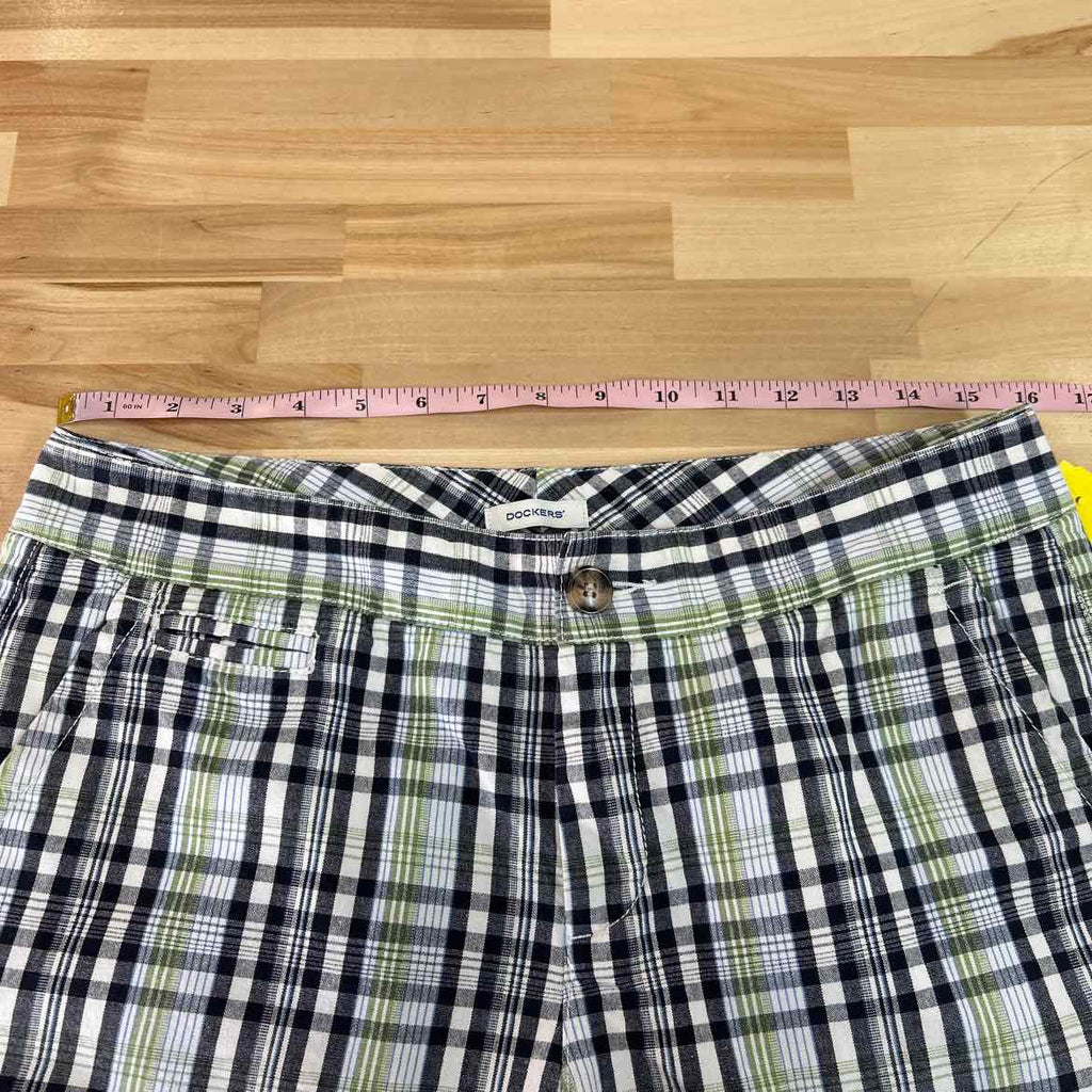 dockers Women Size 10 White Green Preloved Shorts