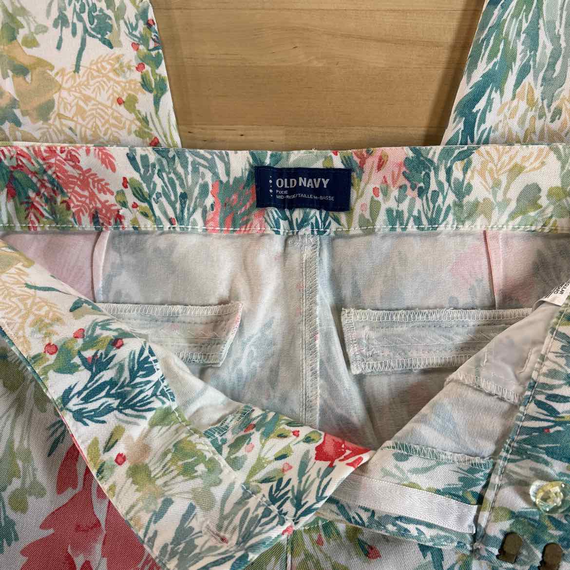 Old Navy Size 10 Green Preloved Pants