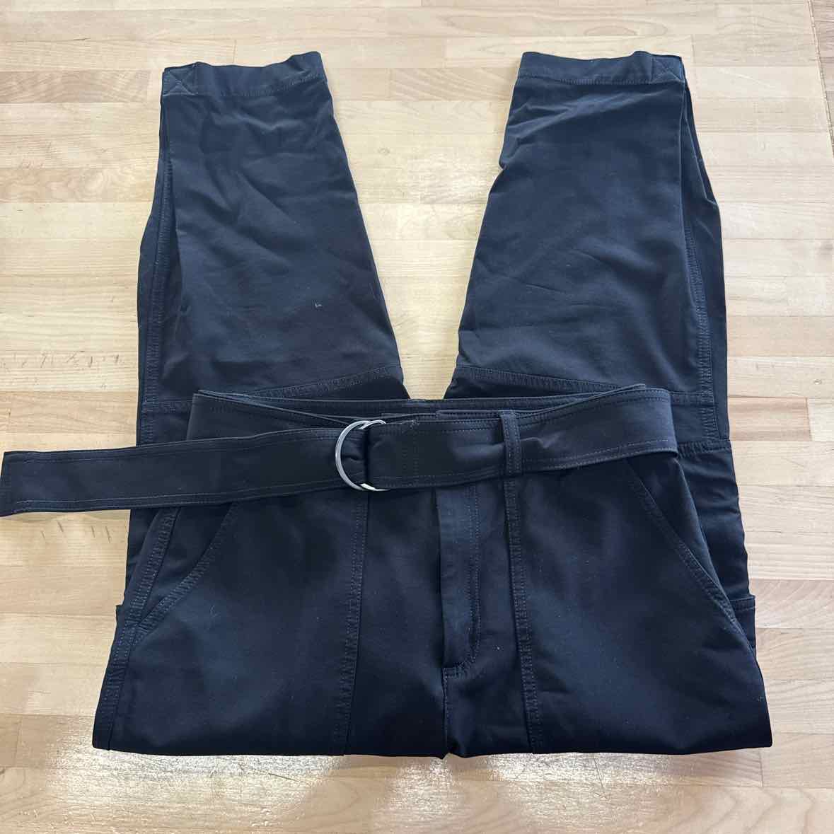 Banana Republic Size 8 Black Preloved Cargo