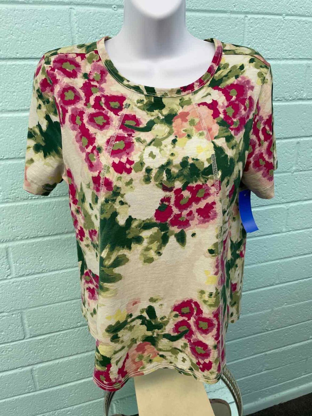 Westbound Size S Beige pink green T-shirt