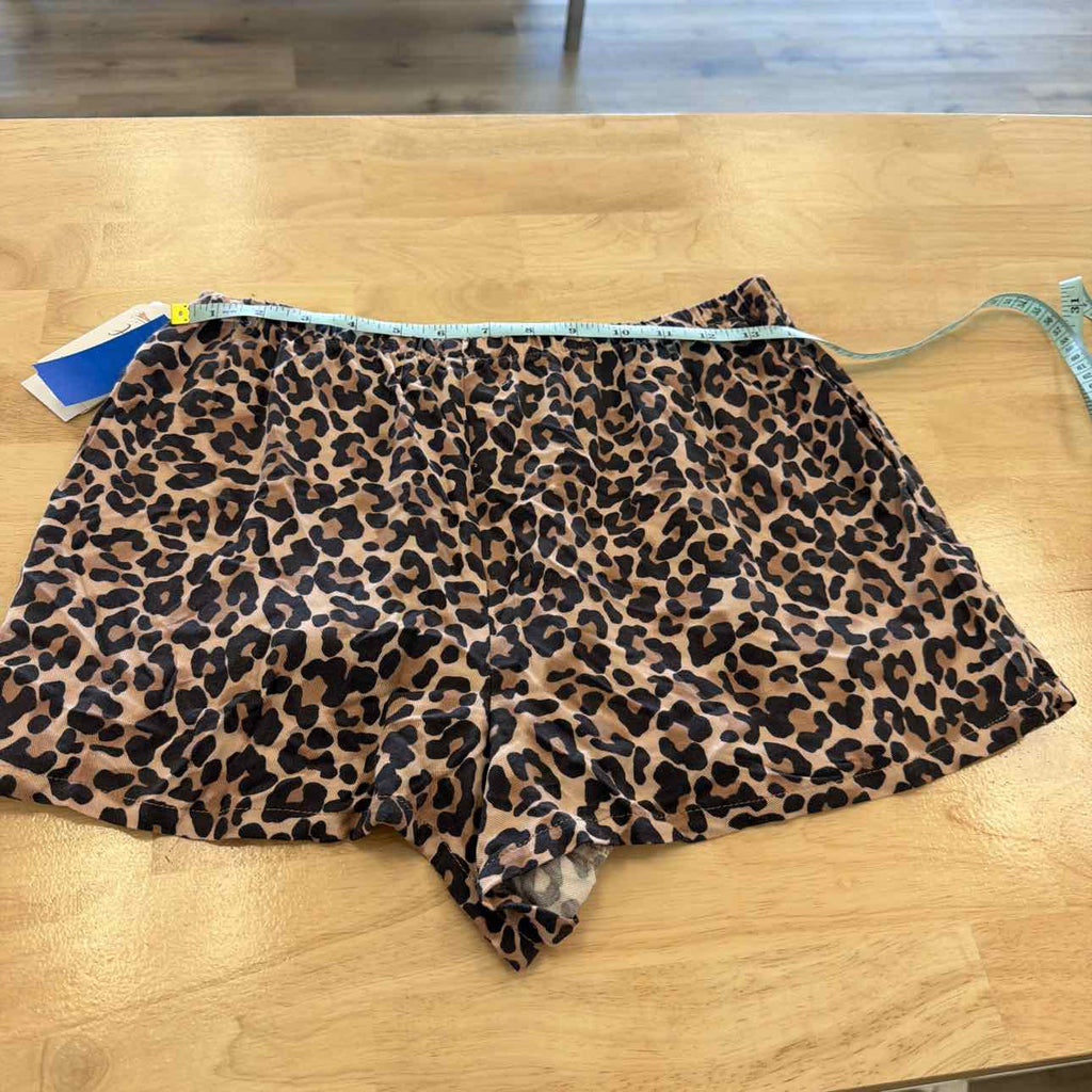 hippie rose Women Size M  Brown New Shorts  Leopard Pull-on Drawstring Shorts