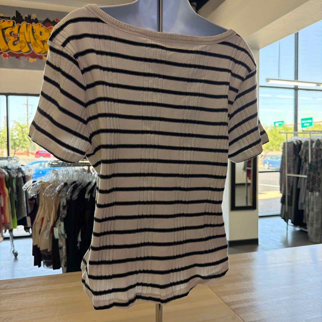 ANA Size XXL White Preloved Blouse LS