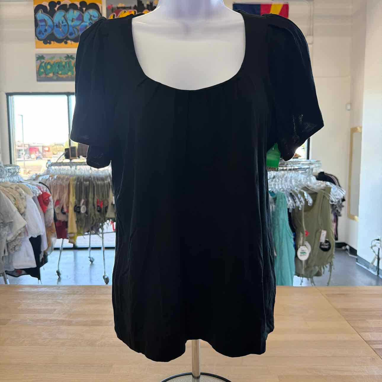 Banana Republic Size S Black Preloved Blouse SS
