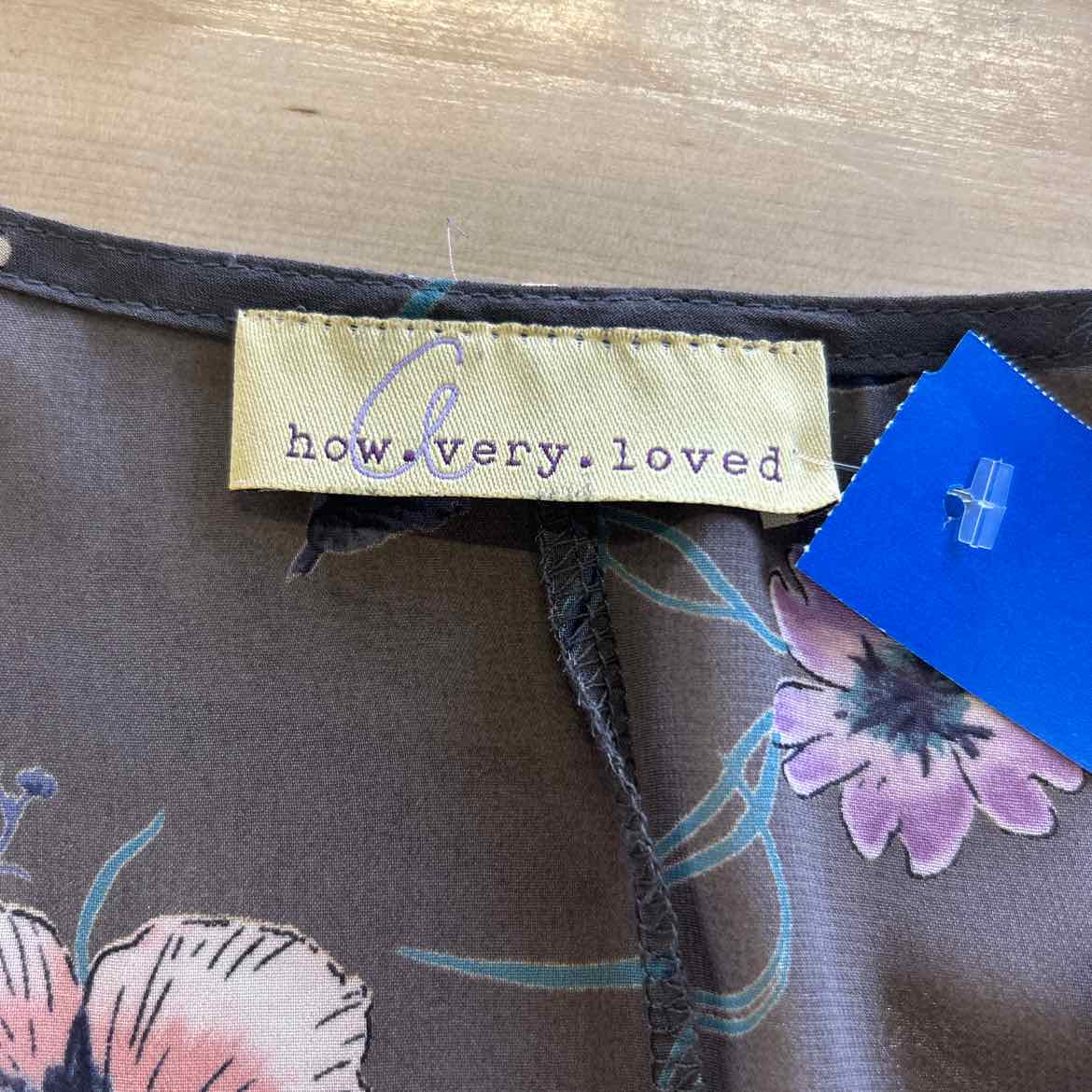 How very loved Size M Gray Floral Print Duster