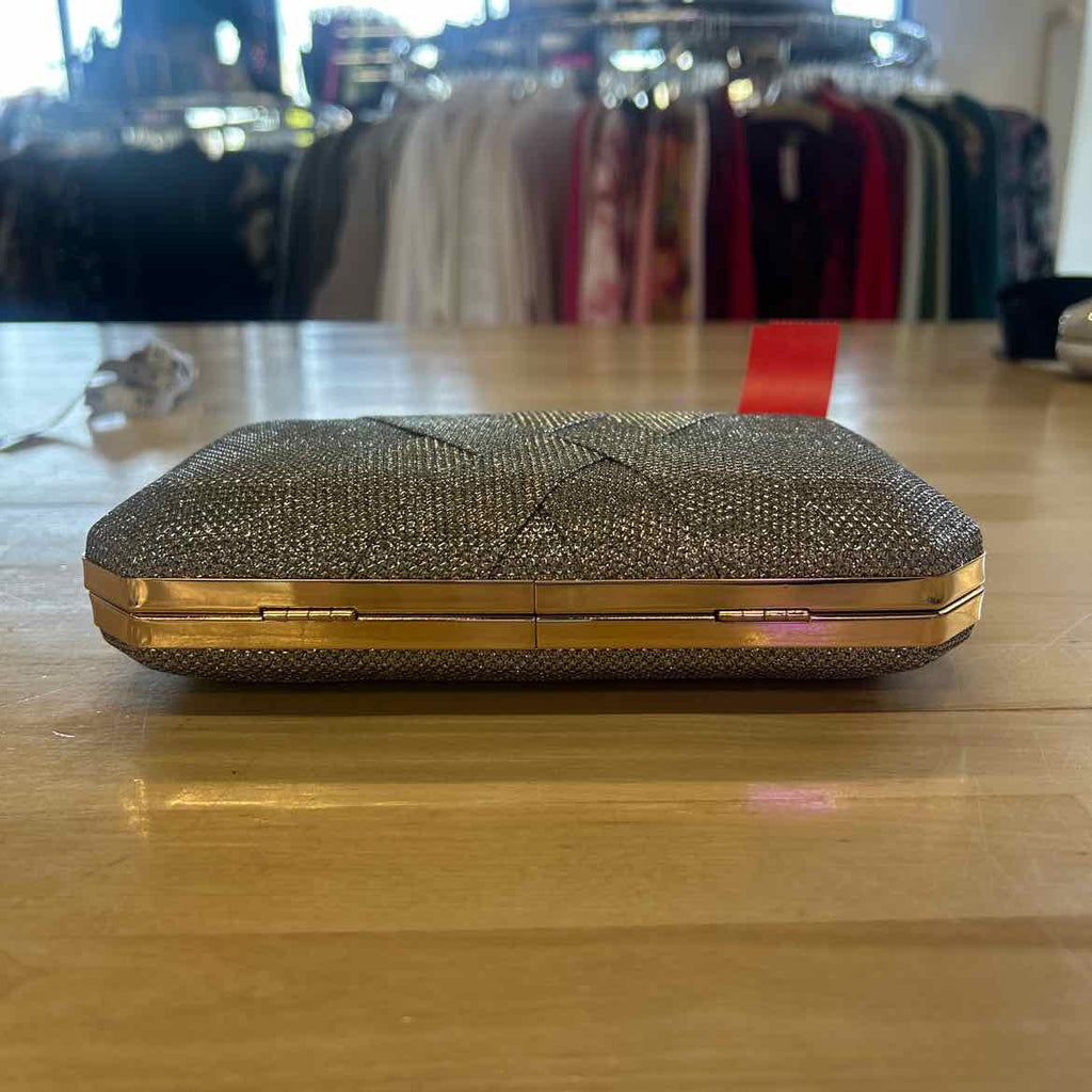 I.n.c. International Concepts Lindsay Lurex Clutch