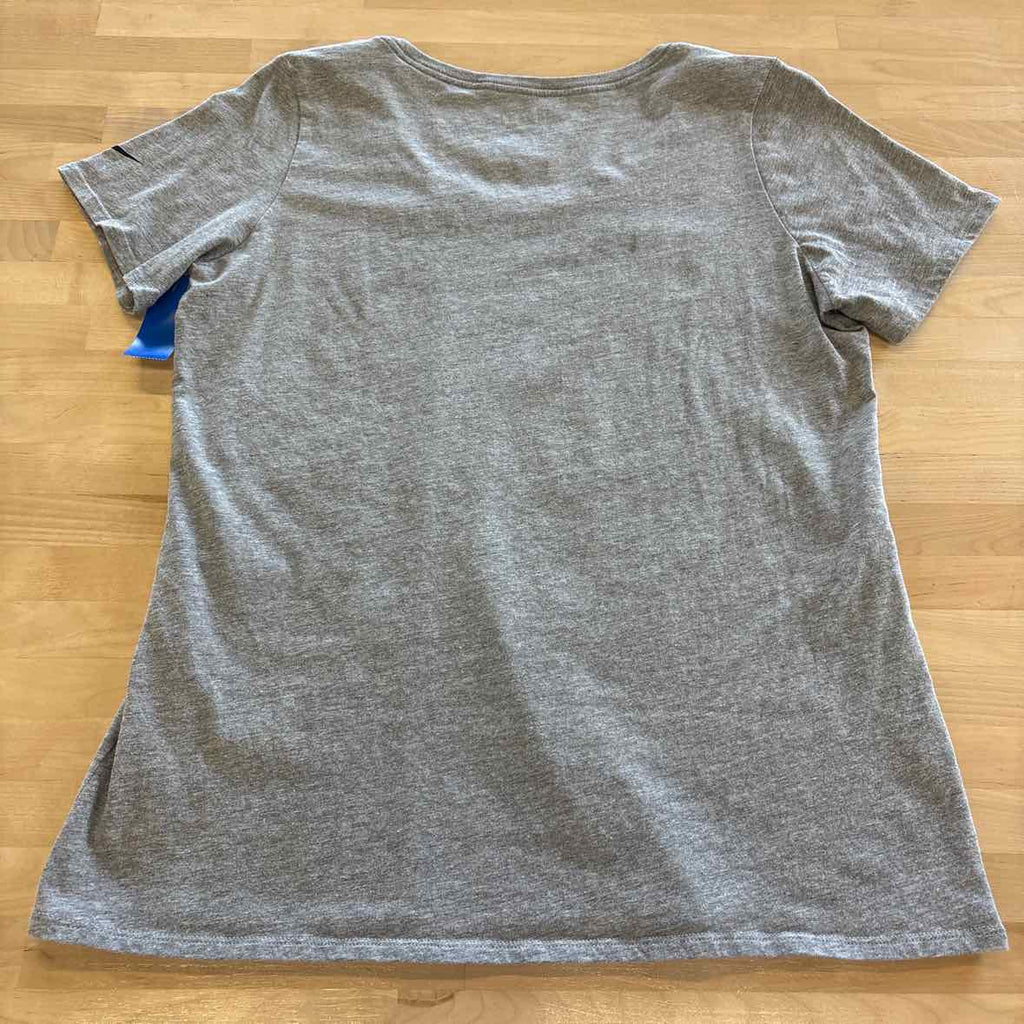 Nike Size XL Gray T-shirt