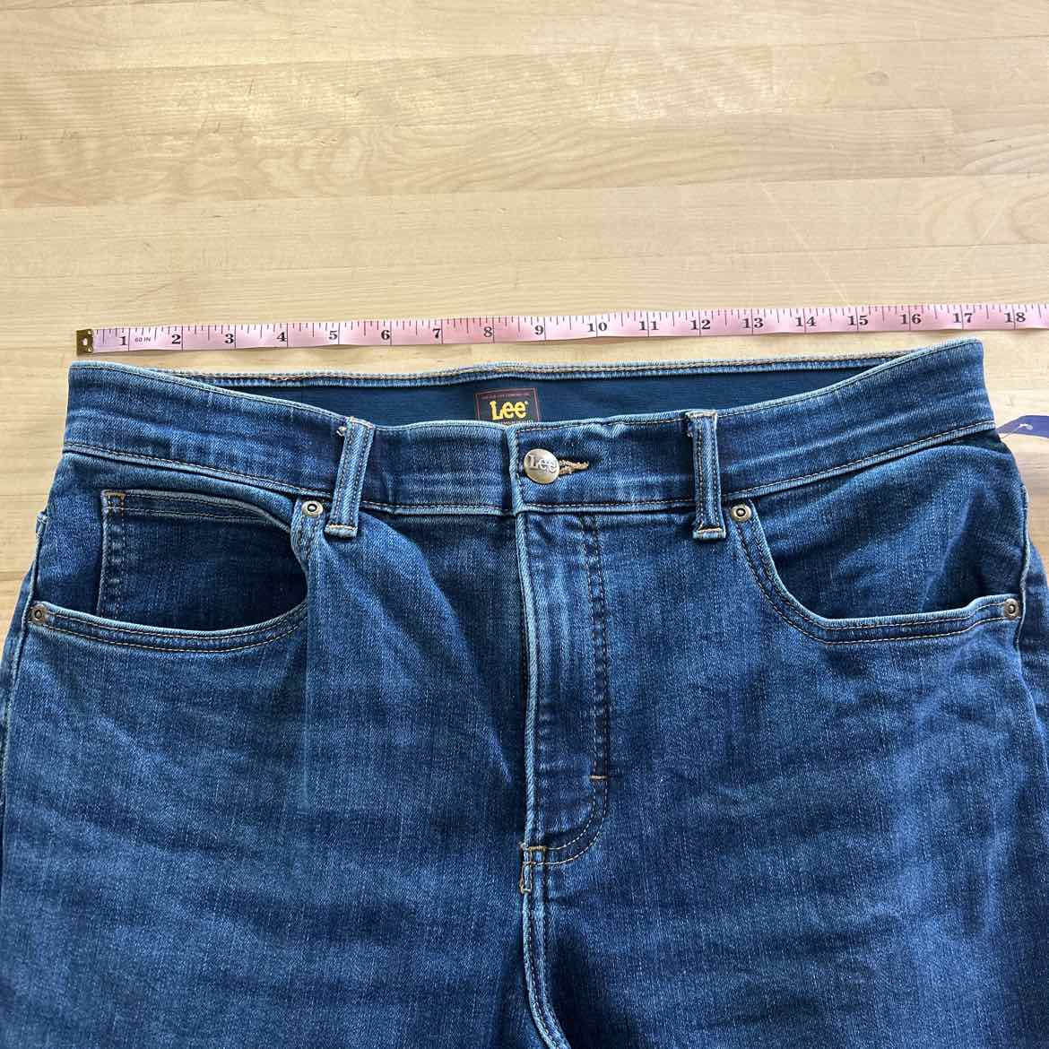 lee Size 16 Blue Denim Preloved Jeans