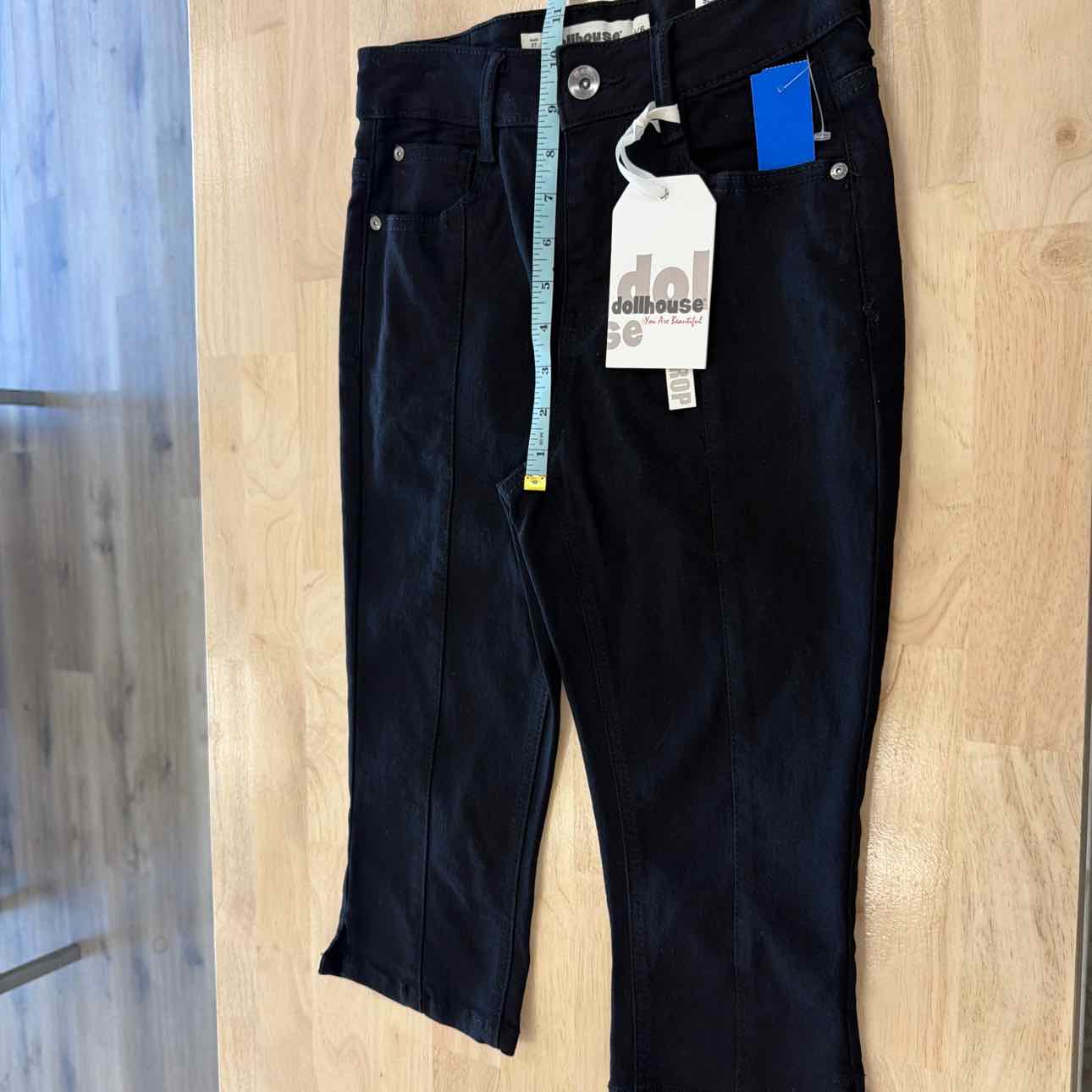 dollhouse Women Size 27 Black New Shorts