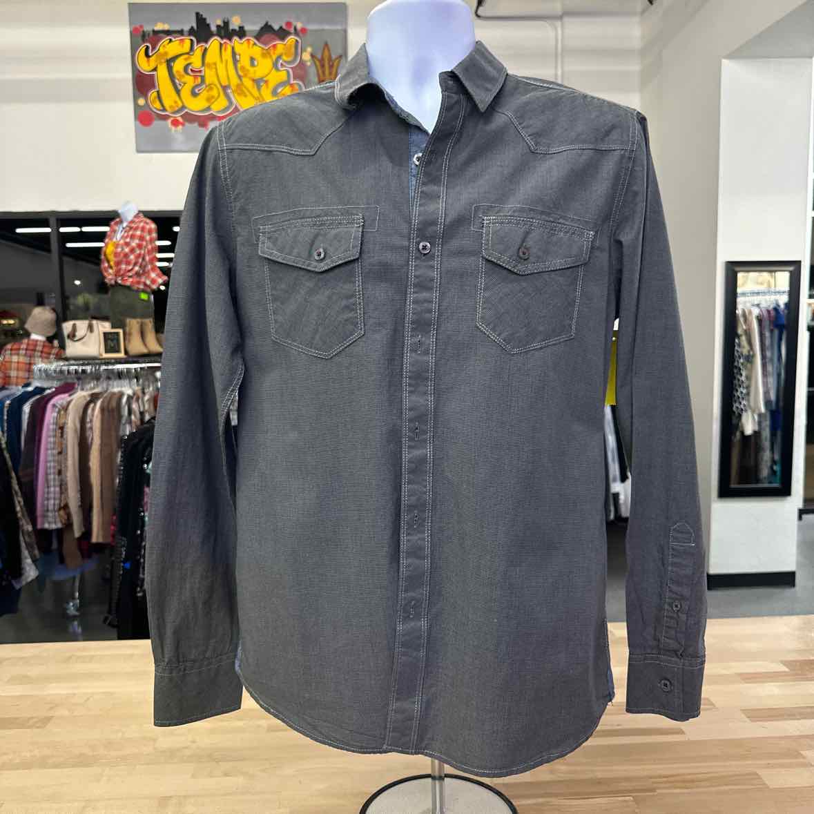 American Rag Size M Gray MENS Button Down Shirt