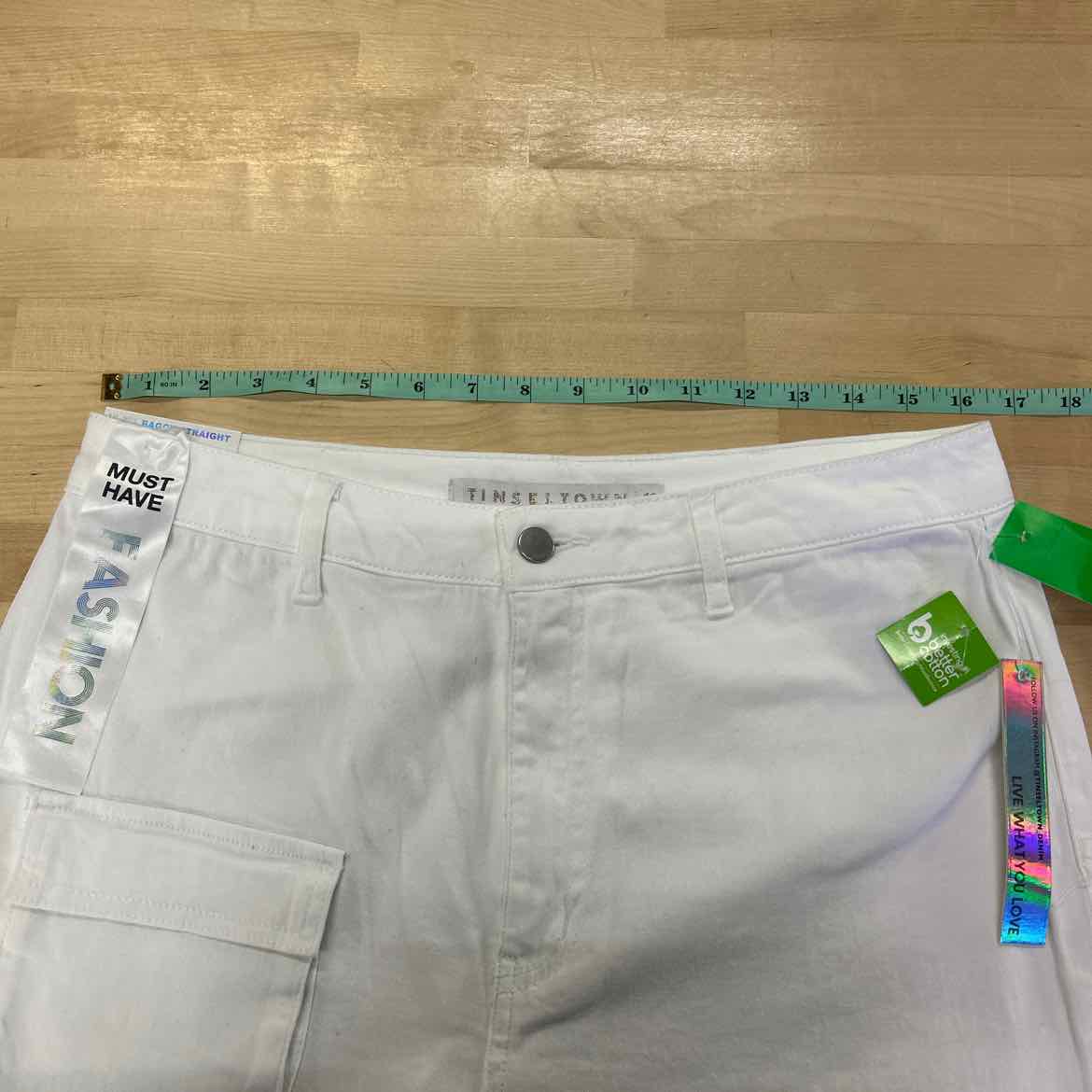 TINSELTOWN Size 13 White New Jeans