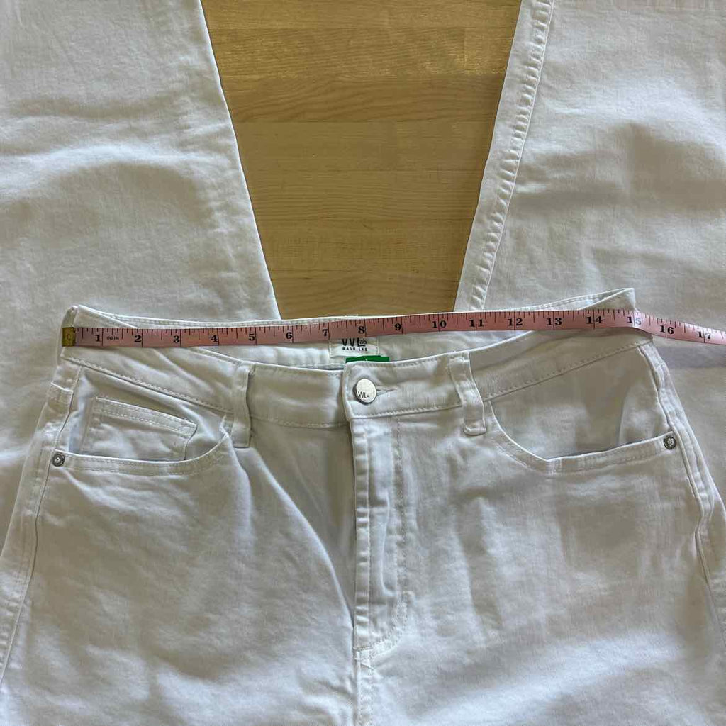 Size 30 White Denim Preloved Jeans