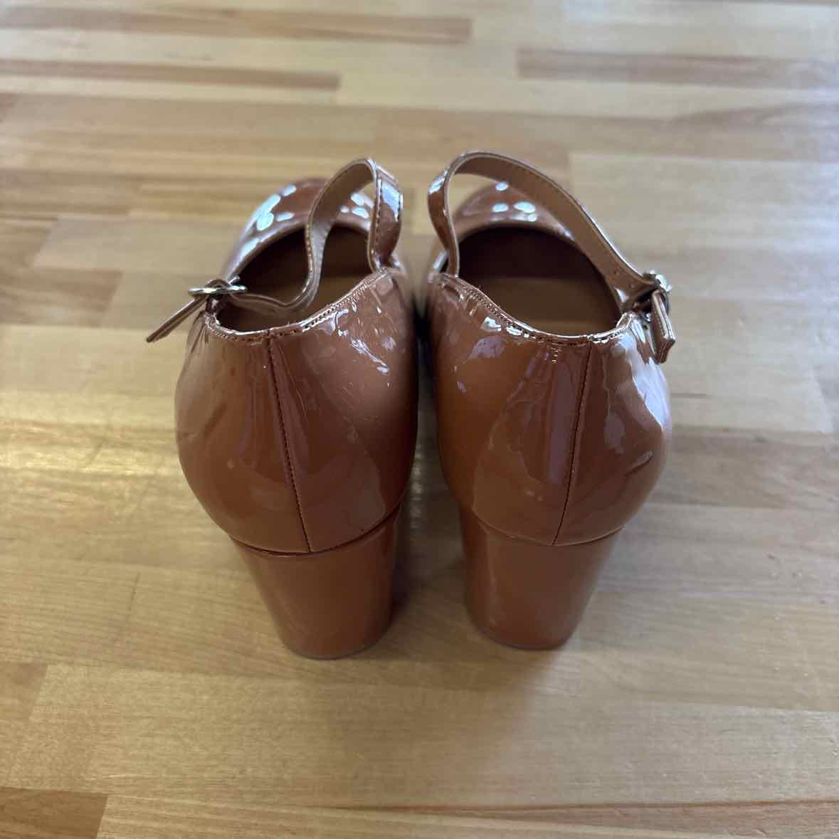 Torrid Size 8 Brown Patent New Heels
