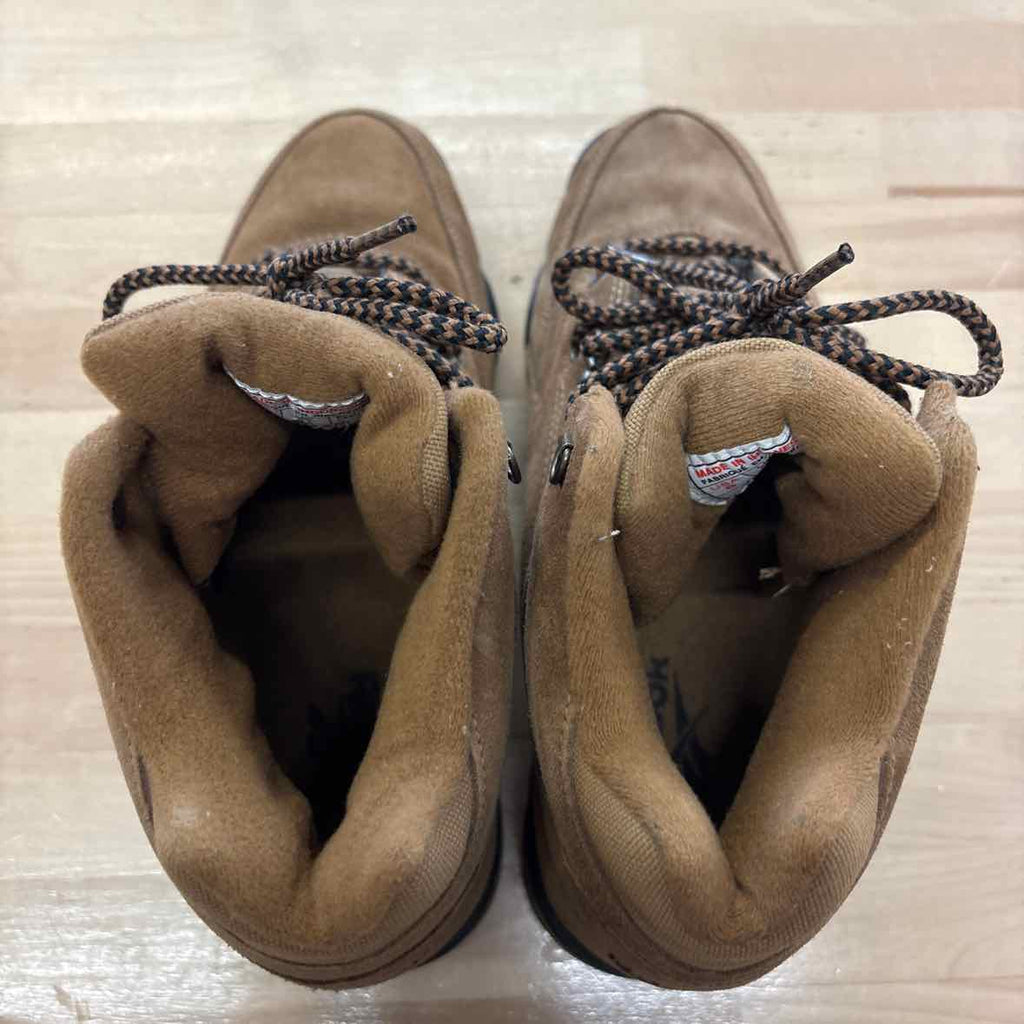 Reebok Size 8 Brown Used Boots